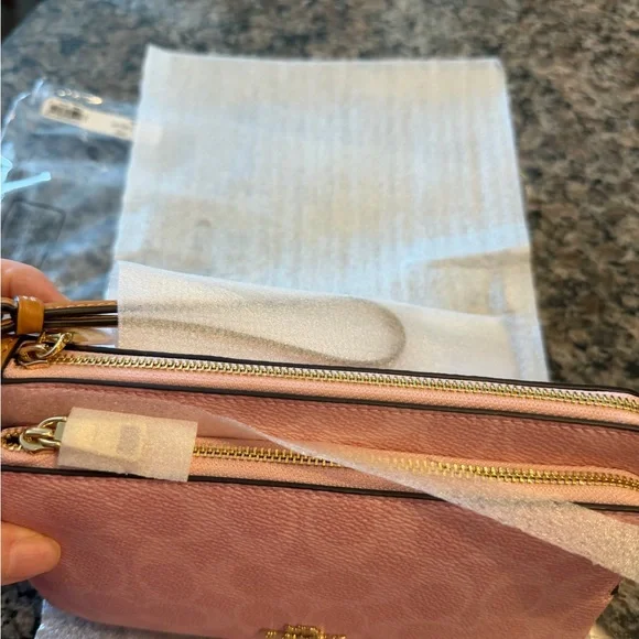 Coach Powder Pink Signature Wristlet - Picture 5 of 16